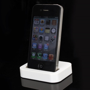 Charger Station Cradle Hot Sync Dock Stand for iPhone 4S 4 3GS 3G - White