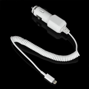 2.1A Flexible Coil Cord Auto Car Charger for IPad 4 / iPhone 5 / iPad Mini / iPod Touch 5 / Nano 7
