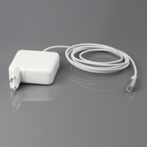 Apple 60W MagSafe AC Power Adapter for MacBook and 13-inch MacBook Pro - EU Plug