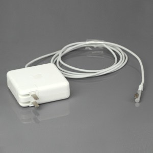 Apple 85W AC MagSafe Power Adapter for MacBook Pro 15-inch and 17-inch - US Plug
