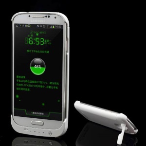 3200mAh External Battery Power Bank Case w/ Built-in Stand for Samsung Galaxy S IV S4 i9500 i9502 i9505 - White