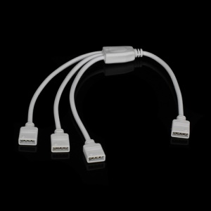 RGB 4pin 1 to 3 RGB Connector Female Cable Splitter for LED Strip Light - White