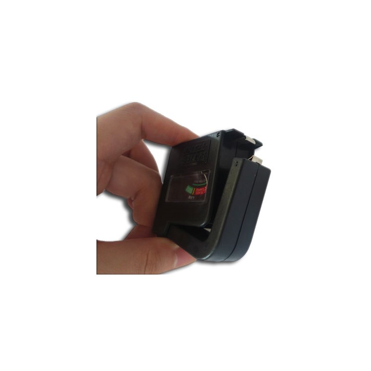 Smart Universal AA AAA 9V Button Battery Tester Checker