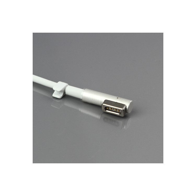 Apple 60W MagSafe AC Power Adapter for MacBook and 13-inch MacBook Pro - EU Plug