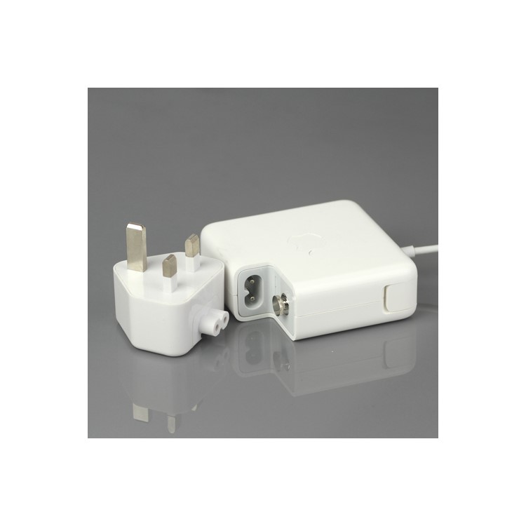 Apple 85W AC MagSafe Power Adapter for MacBook Pro 15-inch and 17-inch - UK Plug