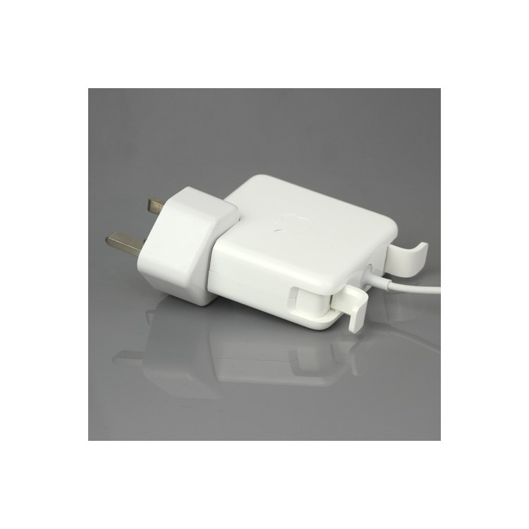 Apple 85W AC MagSafe Power Adapter for MacBook Pro 15-inch and 17-inch - UK Plug