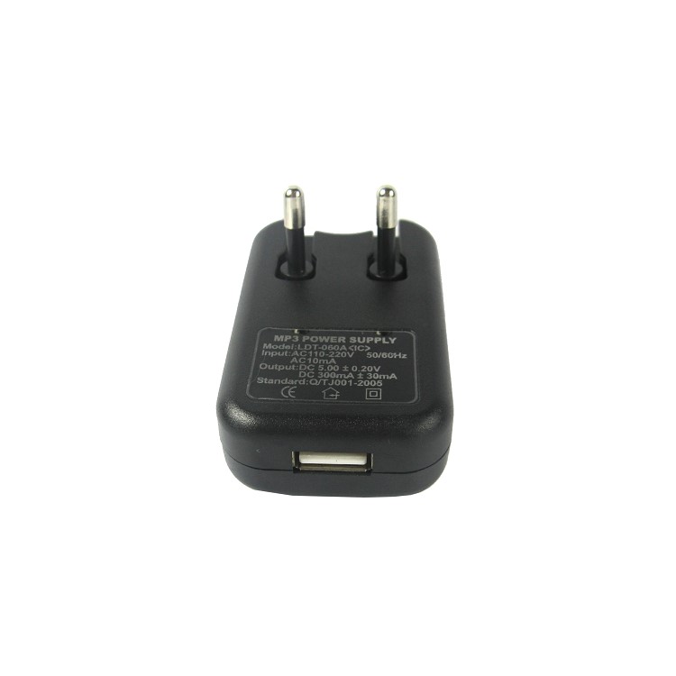Plug adapter
