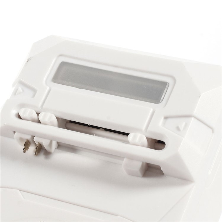 Universal Battery Charger with USB Port Output for Cell Phone Camera PDA