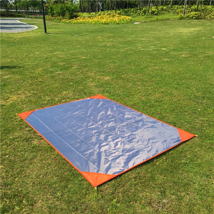 Outdoor 200 x 150cm Waterproof Picnic Mat with Four Pegs - Orange-7