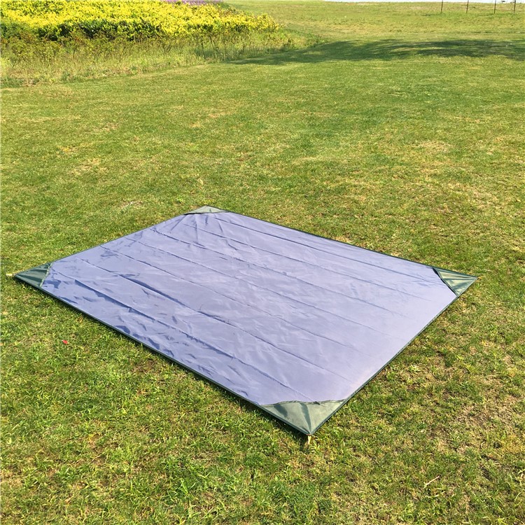 Thickened Picnic Blanket Moisture-proof Mat Pad (200 x 150cm) with Four Pegs - Blackish Green-6