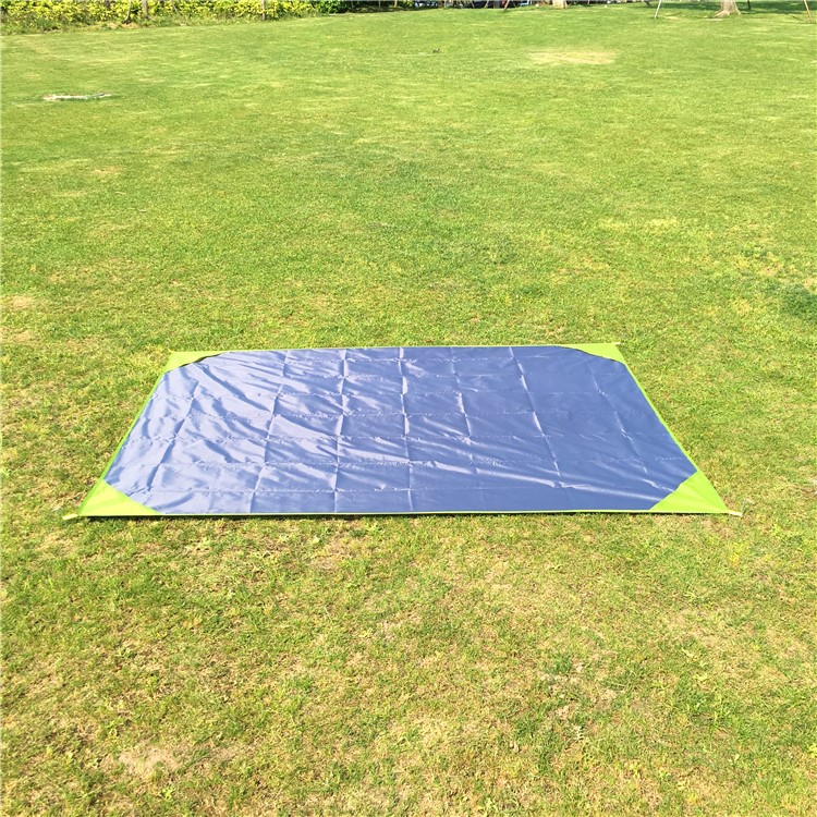 Large Camping Mat Pad Water-Resistant Picnic Blanket (200 x 150cm) with Four Pegs - Light Green-1