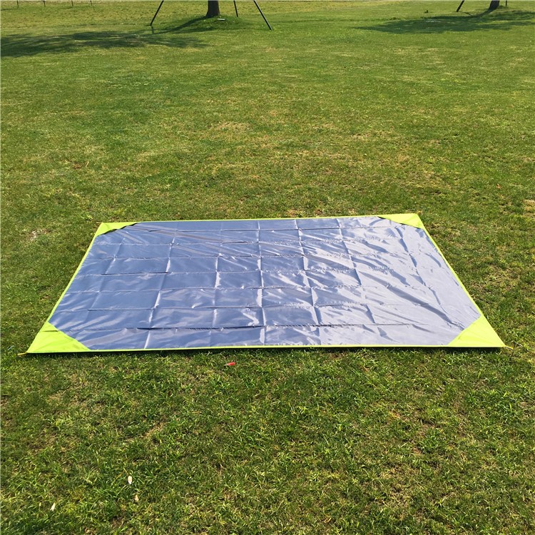 Large Camping Mat Pad Water-Resistant Picnic Blanket (200 x 150cm) with Four Pegs - Light Green-5