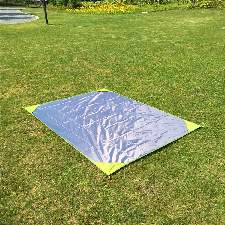 Large Camping Mat Pad Water-Resistant Picnic Blanket (200 x 150cm) with Four Pegs - Light Green-7