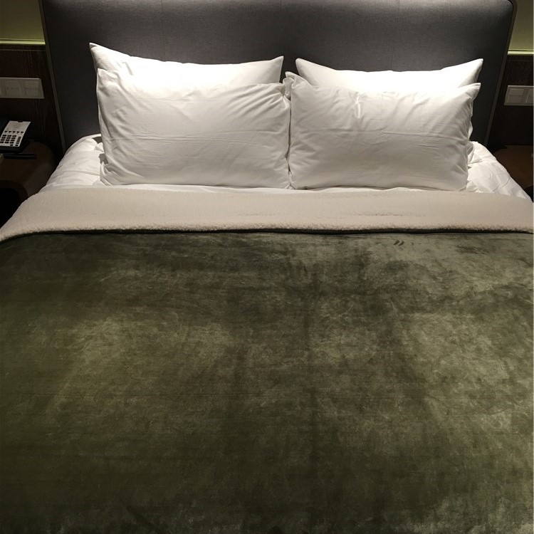Sherpa Throw Luxury Blanket Reversible Fuzzy Microfiber All Season Woollen Blanket for Bed or Couch, Size 150 x 200cm - Green-2