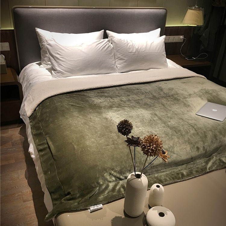 Sherpa Throw Luxury Blanket Reversible Fuzzy Microfiber All Season Woollen Blanket for Bed or Couch, Size 150 x 200cm - Green-4