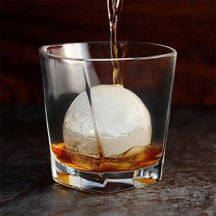 Football Shape 4 Compartments Mold Ice Tray Shape 3D Ice Cube Mold Silicone Maker Tray-6