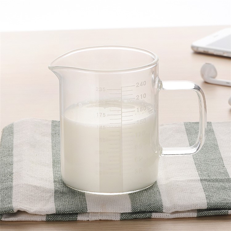 500ml High Borosilicate Glass Measuring Scale Liquid Powder Milk Cup with Lid-4