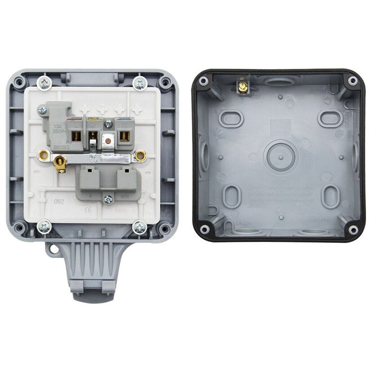 Single Use Outdoor Waterproof Dustproof Storm Switched Socket - UK Plug-4