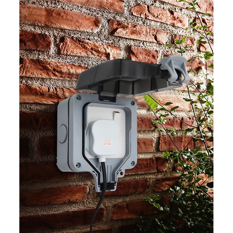 Single Use Outdoor Waterproof Dustproof Storm Switched Socket - UK Plug-9