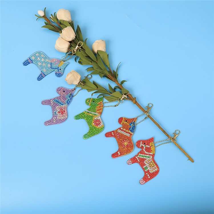 5Pcs Horse-shaped Cute Key Chain Pendant Keychain Holder Keyring Car Hanging Decor Decoration-4