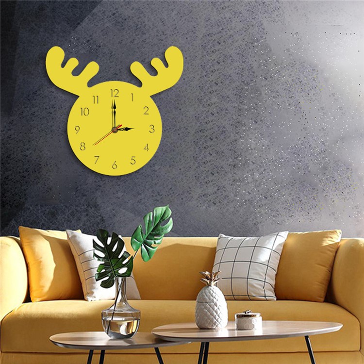 Cute Moose Decorative Quartz Wall Clock Battery Operated Silent Clock for Living Room, Bedroom - Yellow-5