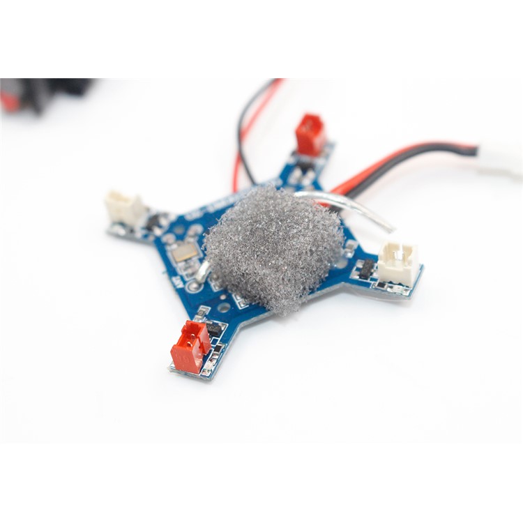 DM002HW 2.4G 6 Axis Quadcopter with 0.3MP WiFi Camera DIY Remote Control UAV-6