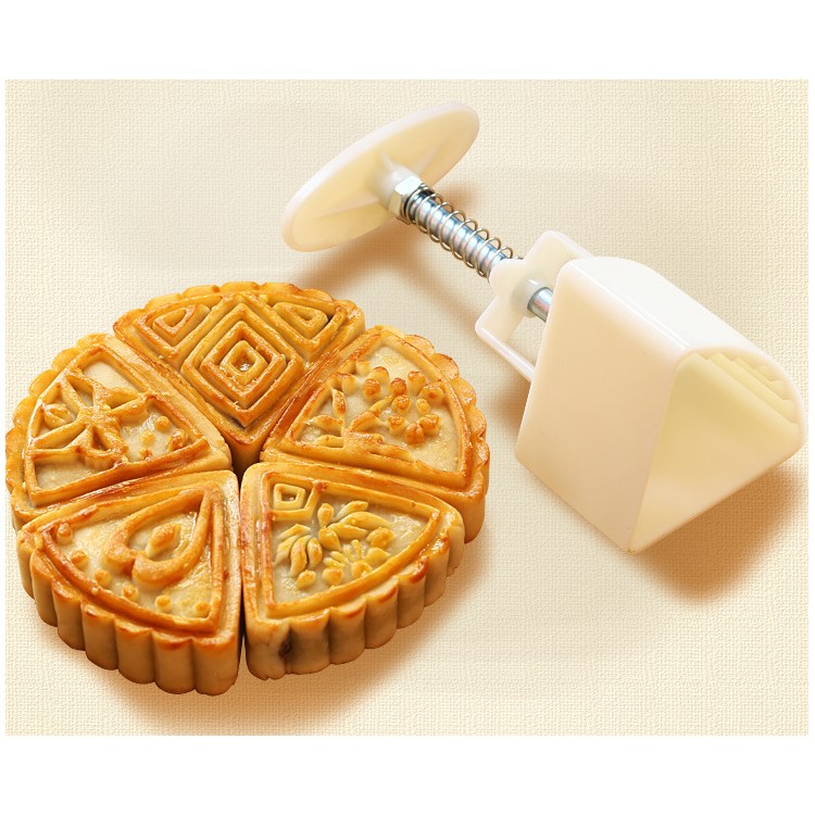 Two Sets Mooncake Maker Mold Homemade Mooncake Kitchen DIY Tool - Triangle and Flower Shape-8