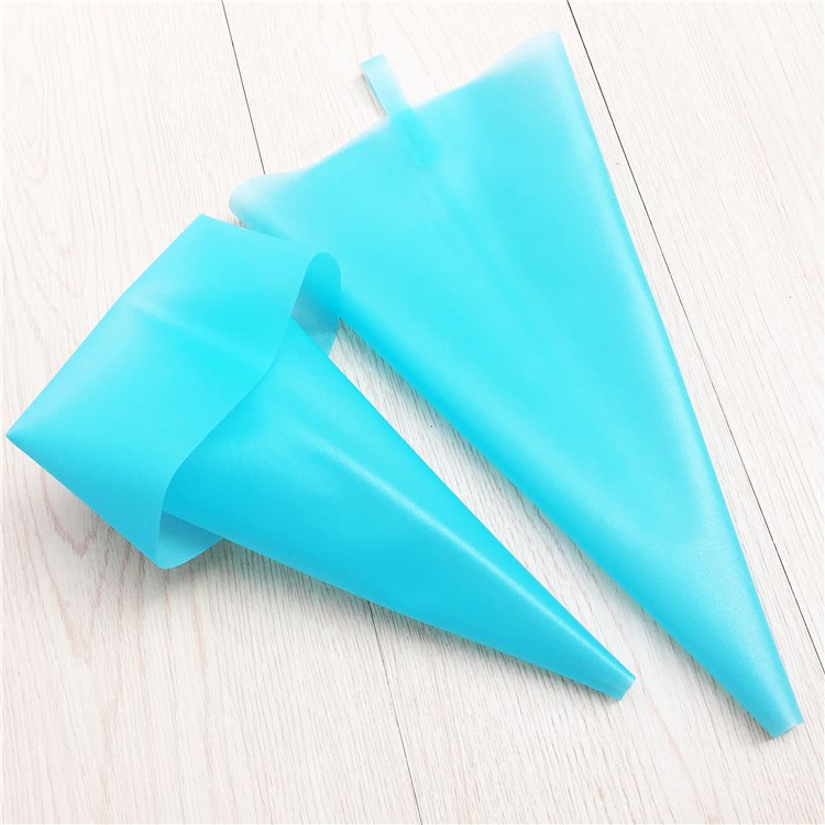 12Pcs/Set Reusable Cake Icing Decorating Piping Bags Silicone Pastry Bag Set for Baking Supplies - Blue-6