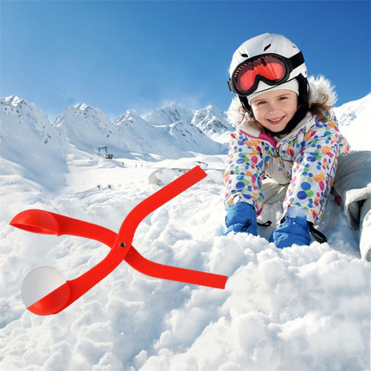 Winter Snow Ball Maker Sand Mold Tool Snowball Fight Maker Clip - Red-1