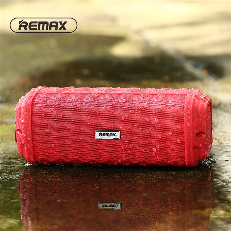 

REMAX M12 IPX7 Waterproof Speaker Wireless Bluetooth Speaker Support Hands-free Aux-in - Red, iPhone 8