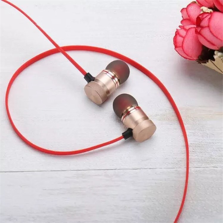 XT-6 In-ear Magnetic Headphone Wireless Bluetooth Sports Headset with Mic for iPhone X/8/8 Plus etc. - Red-5