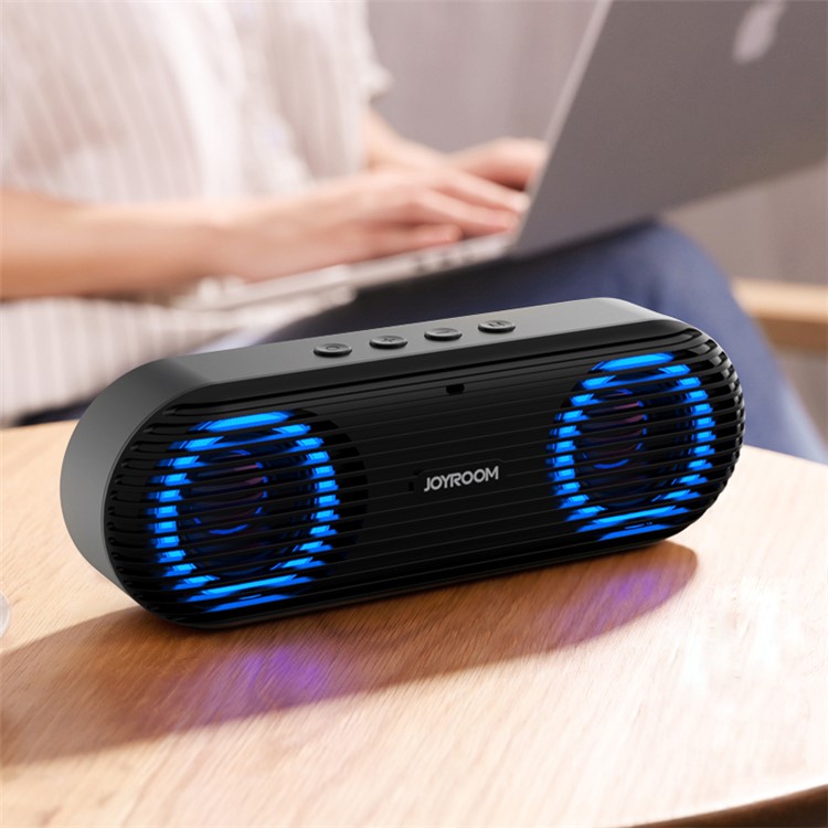 

JOYROOM JR-M01S Outdoor Breathing Lamp Bluetooth Speaker - Black, iPhone Xs