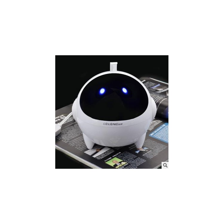 XOOPAR 3D Mini Spaceman Mega Bass Stereo Music Speaker with 3.5mm Plug - White-3