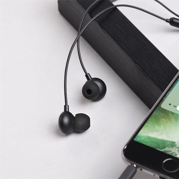 HOCO M49 Starry Sky Universal 3.5mm Wired In-ear Headphone with Mic for iPhone Samsung, etc - Black-4