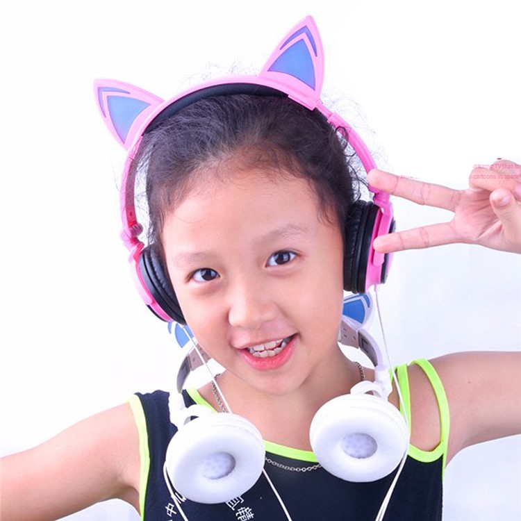 Cat Ear LED Light 3.5mm Plug Foldable Headphone Over-ear Music Headset for Phone/Tablet PC/Computer - Pink-1