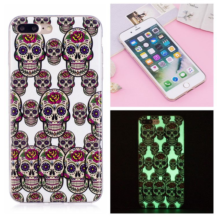 

IMD Noctilucent TPU Protection Phone Case for iPhone 8 Plus / 7 Plus - Skulls