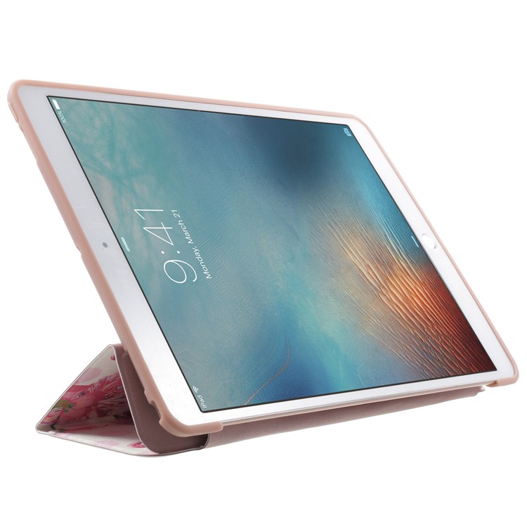 Pattern Printing Tri-fold Stand Leather Tablet Cover Case for iPad Pro 10.5-inch (2017) - Flamingo and Flower-4