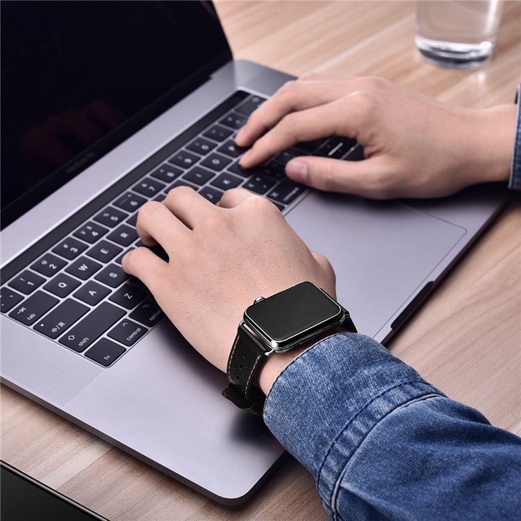 XOOMZ Klassische PU Leder Wabenband Für Apple Watch Serie 2/1 38mm - Schwarz-12