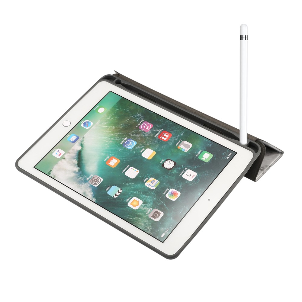 Custodia In Pelle Lucida Con Rivestimento In Similpelle Modello Marmo Per Ipad 9.7 Pollici (2018) /9.7 Pollici (2017) / Pro 9.7 Pollici (2016) // Aria 2 / Aria - Nero-8