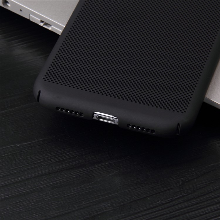 Hollow Mesh Rubberized Hard PC Cover for iPhone XR 6.1 inch - Black-5