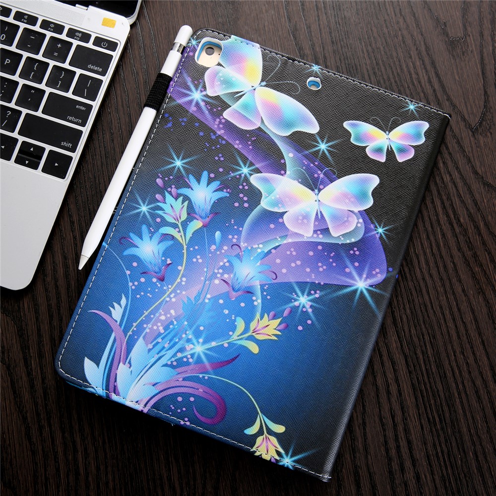 Pattern Printing Cheather Cover Stand Stand Shell Para Ipad 9.7 (2018) /9.7 (2017)/Air 2/Air - Borboleta de Cristal Colorida