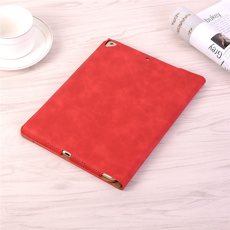 Retro Style PU Leather Smart Cover for iPad 9.7-inch (2018) / 9.7-inch (2017) / Air 2 / Air - Red-11