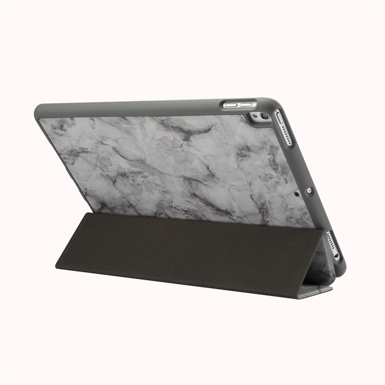 Modello in Marmo Tri-fold Stand Smart Leather Case Con Slot a Penna Per Ipad Air 10.5 (2019) / Pro 10.5 (2017) - Nero