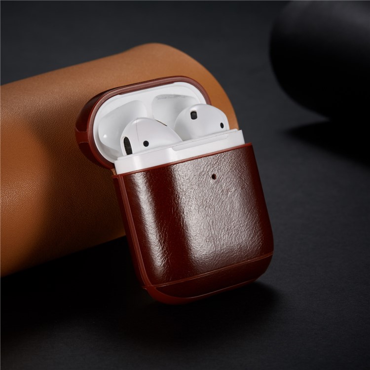 Crazy Horse Genuine Leather Wireless Earphones Case with Carabiner for Apple AirPods with Charging Case (2016) / Charging Case (2019) - Coffee-10