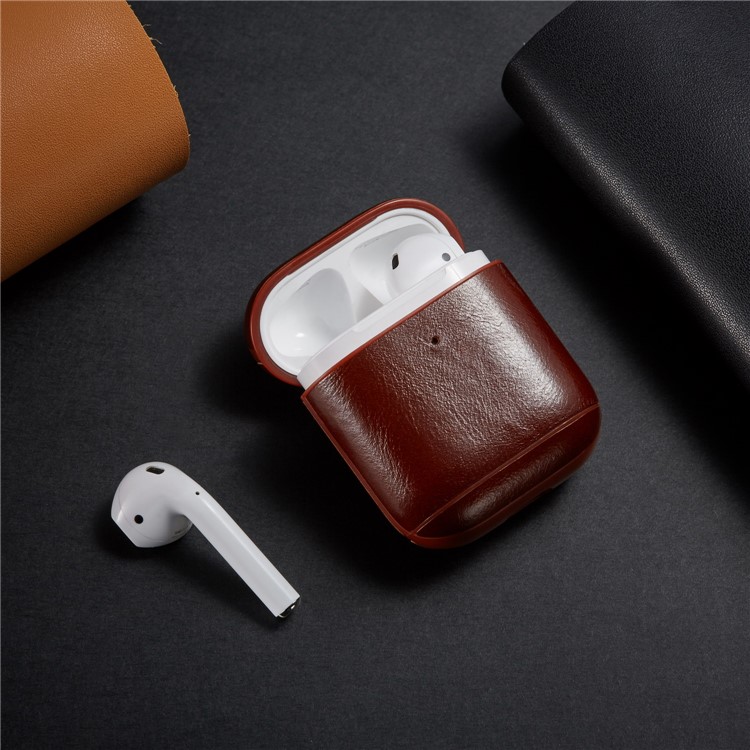 Crazy Horse Genuine Leather Wireless Earphones Case with Carabiner for Apple AirPods with Charging Case (2016) / Charging Case (2019) - Coffee-12