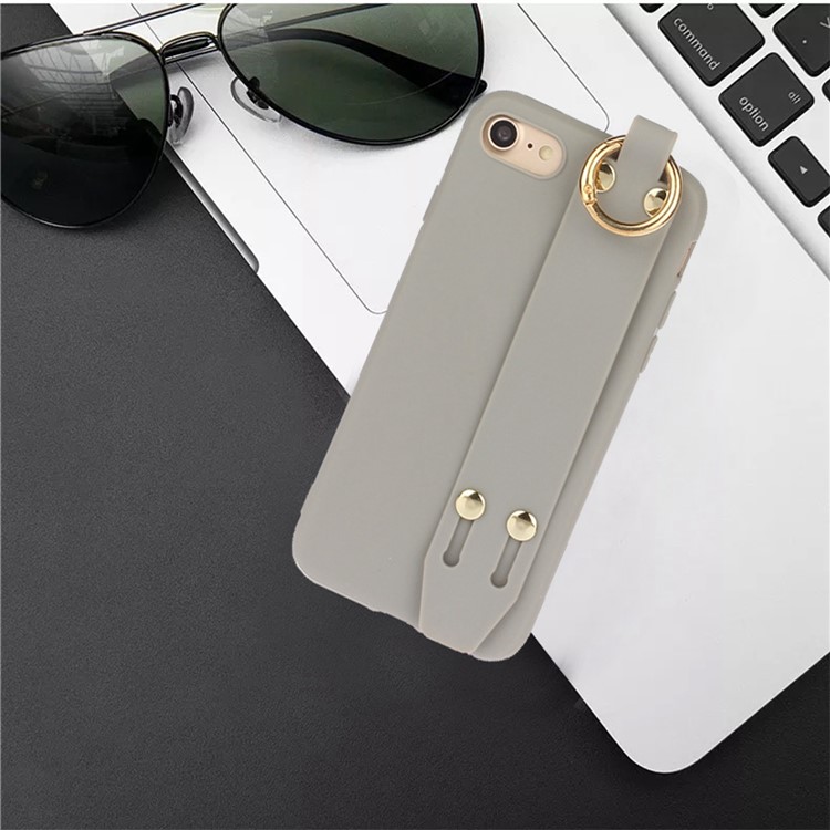 Matte Hand Strap TPU Protective Cell Case for iPhone 8 / 7 4.7 inch - Grey-4