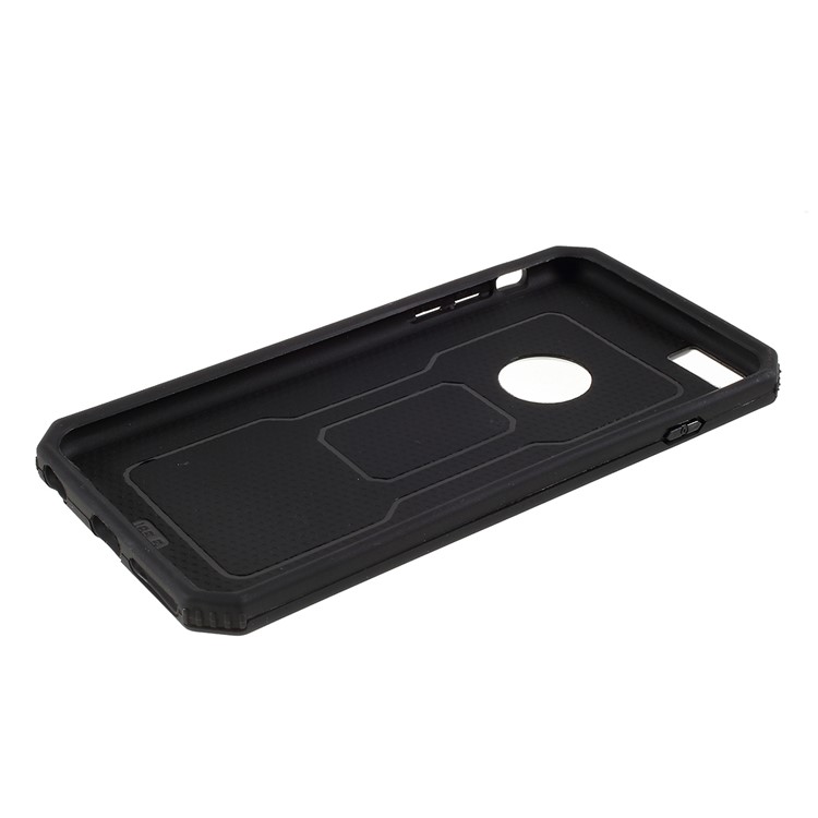 Air Outlet Shockproof Kickstand PC + TPU Cell Phone Cover for iPhone 6/6s 4.7-inch - Black-8