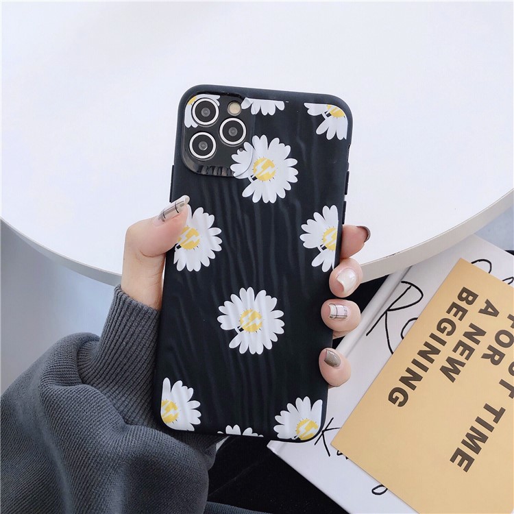 Quicksand Skin Daisy Printing TPU Cover for iPhone 11 Pro Max 6.5 inch-1