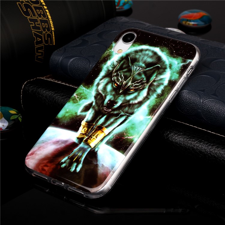 Caixa de Telefone Flexível Noctilucent TPU Para Apple Iphone XR 6,1 Polegadas - Lobo