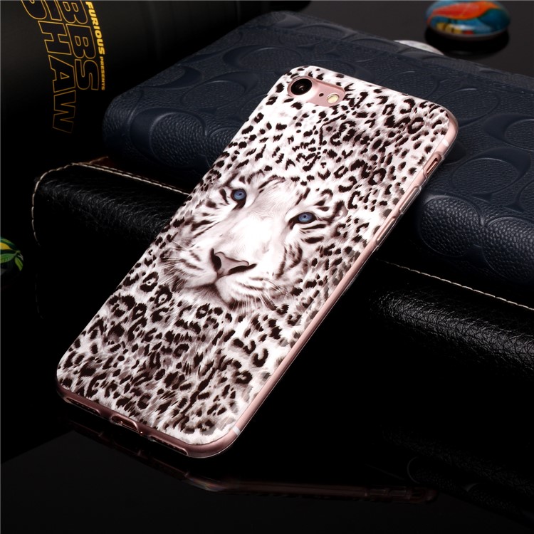 Noctilucent Patterned IMD TPU Phone Case for iPhone 6s/6 - Leopard-4